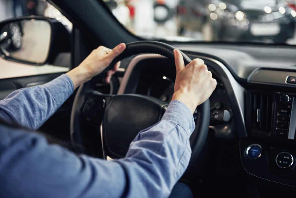 10 Dicas Práticas Para Motoristas Iniciantes: Seja Um Motorista Confiante